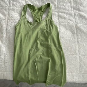 Green lululemon tank
